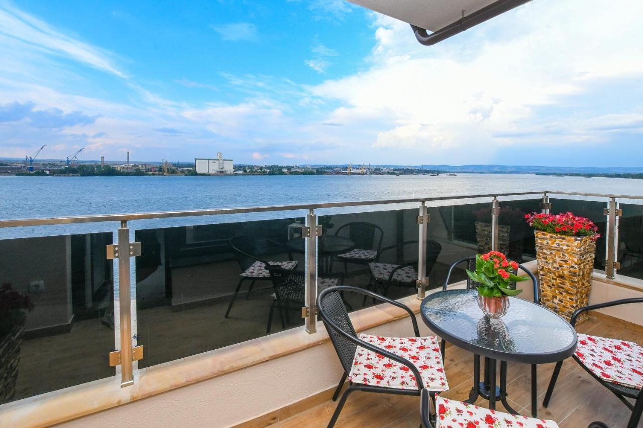 Apartman Klara Кладово Экстерьер фото
